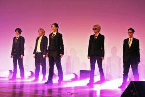 You’re my Loveprize in Viewfinder: Dokomi (2016) - Bild 9