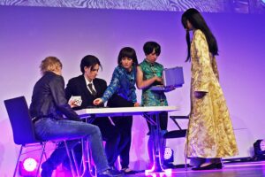 You’re my Loveprize in Viewfinder: Dokomi (2016) - Bild 10